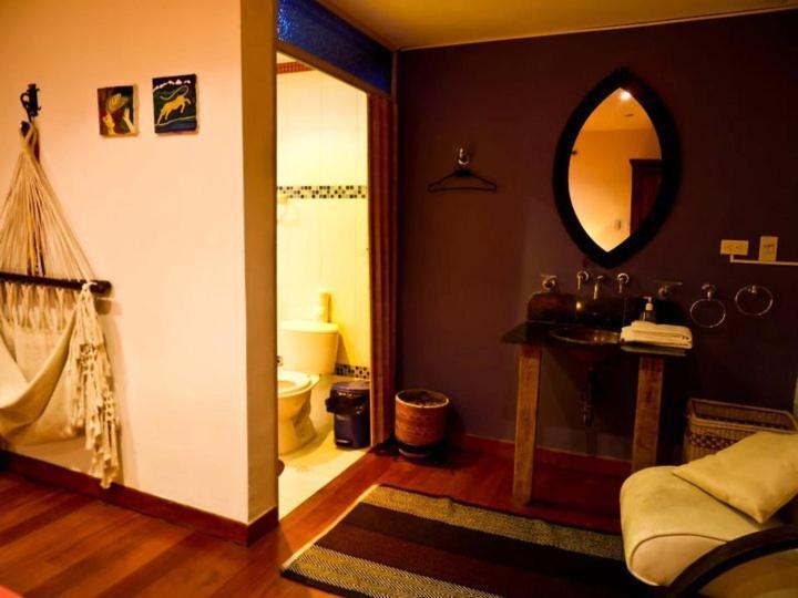Bed&Breakfast Chorro De Quevedo Bogotá Oda fotoğraf