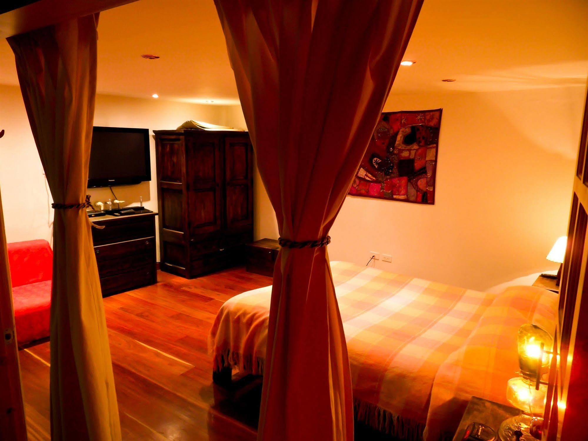 Bed&Breakfast Chorro De Quevedo Bogotá Dış mekan fotoğraf